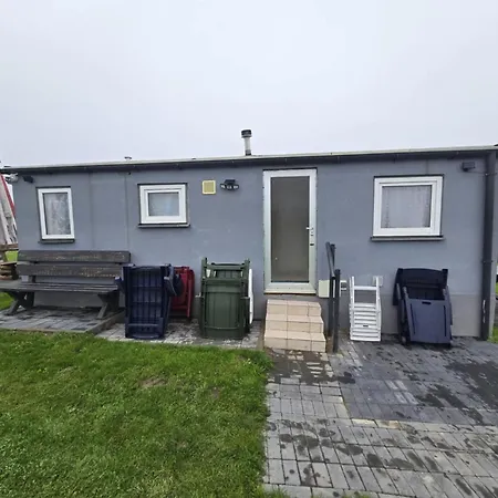 Spokojny Zakatek U Ediego Nad Morzem Parque de vacaciones