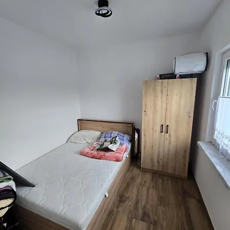 Spokojny Zakatek U Ediego Nad Morzem Smolne