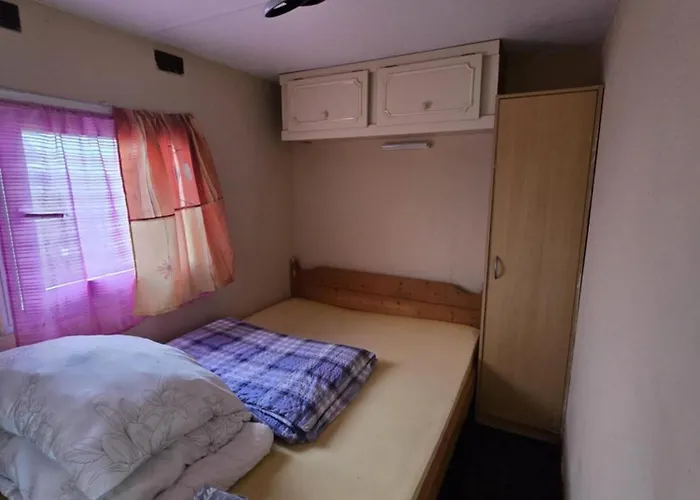 Spokojny Zakatek U Ediego Nad Morzem * Smolne