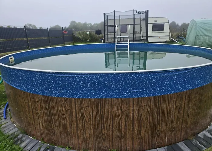 Spokojny Zakatek U Ediego Nad Morzem Parque de vacaciones *